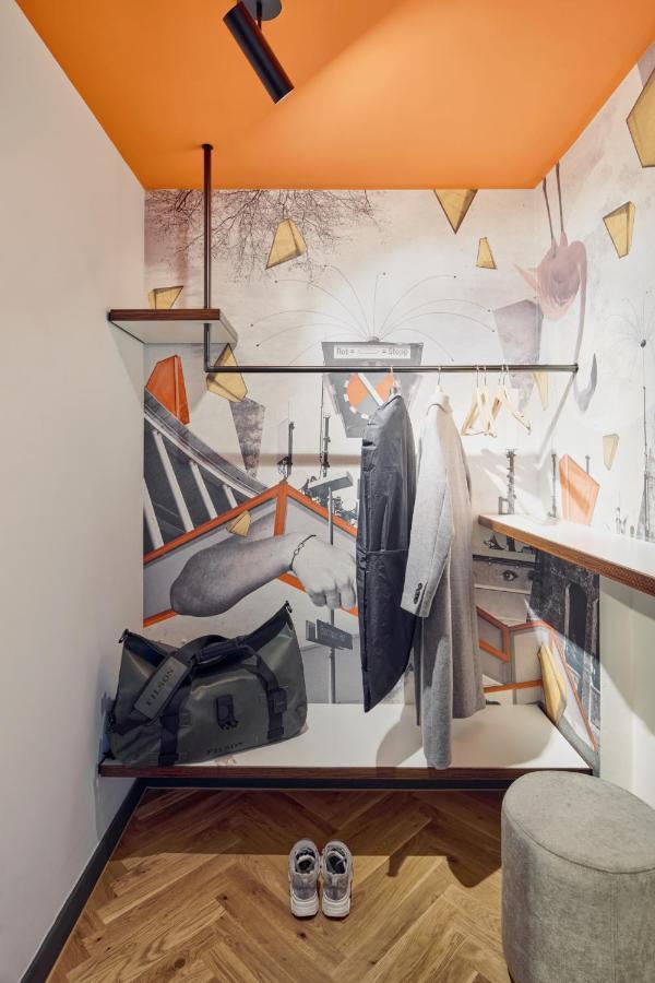 Art Hotel Tucholsky Bochum Bagian luar foto
