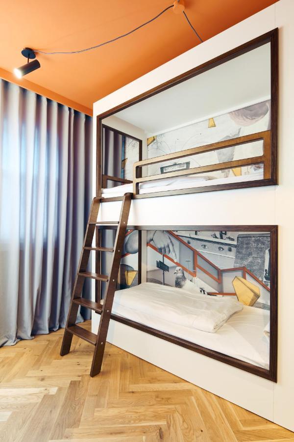 Art Hotel Tucholsky Bochum Bagian luar foto